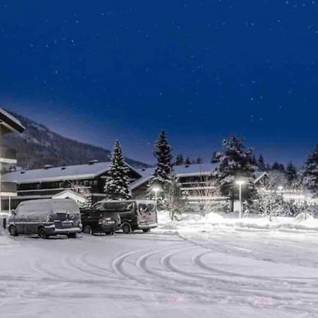 Fjellstova Storehorn Apartments Ulsak Eksteriør billede