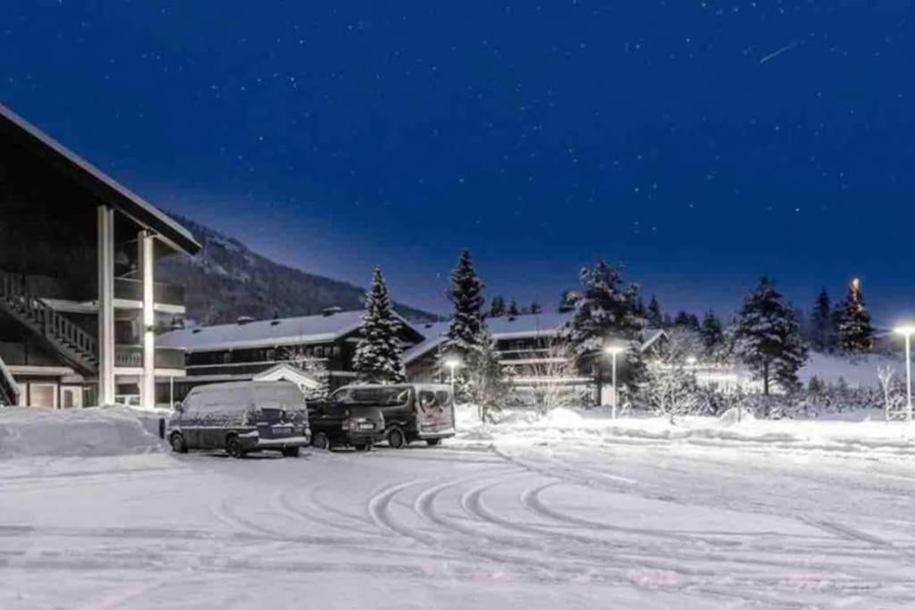 Fjellstova Storehorn Apartments Ulsak Eksteriør billede